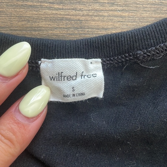 Aritzia top - Picture 3 of 4